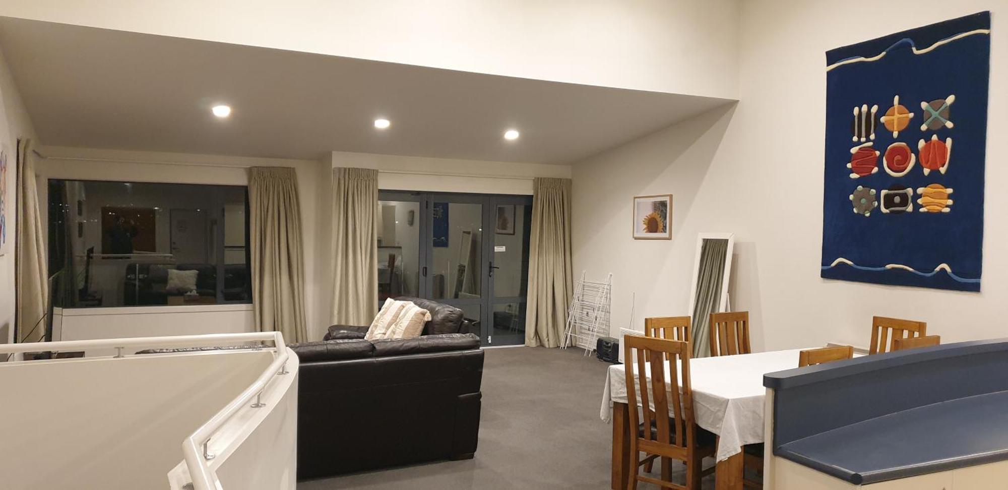 Fantastic Views! The Point Apartment *